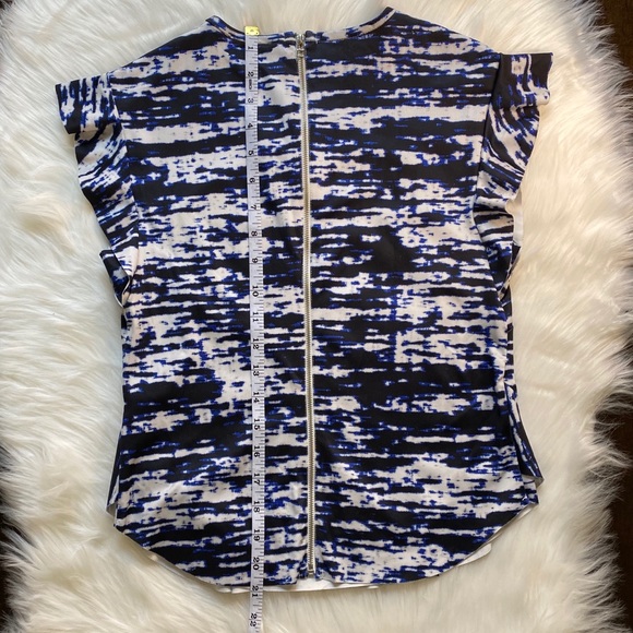 Zara Abstract Print, Flounce Woman’s Blouse - Picture 4 of 6